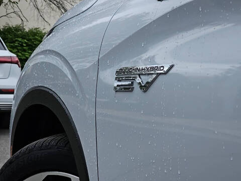 2025 Mitsubishi Outlander PHEV SEL
