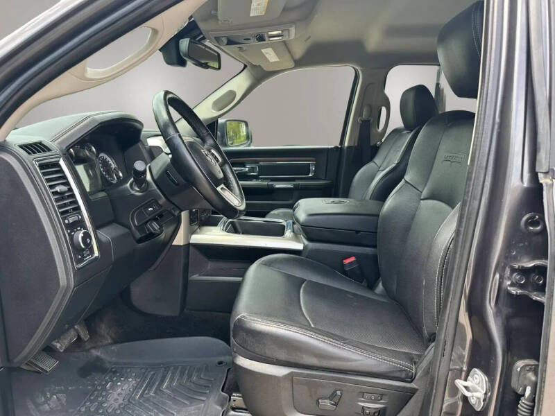 2017 RAM 1500 Laramie