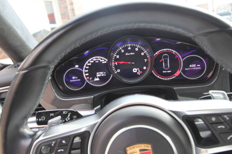 2017 Porsche Panamera Turbo