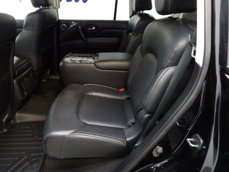 2021 Infiniti QX80 Luxe