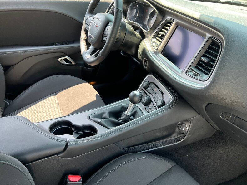 2022 Dodge Challenger