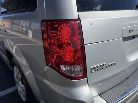 2012 Dodge Grand Caravan SXT