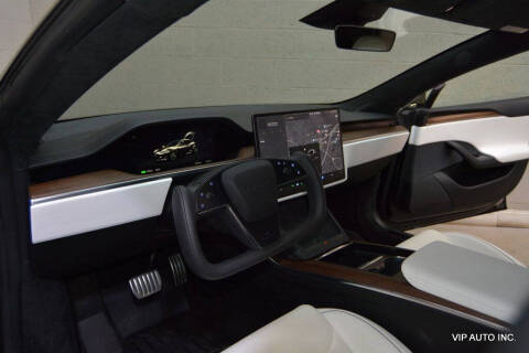 2022 Tesla Model S Plaid