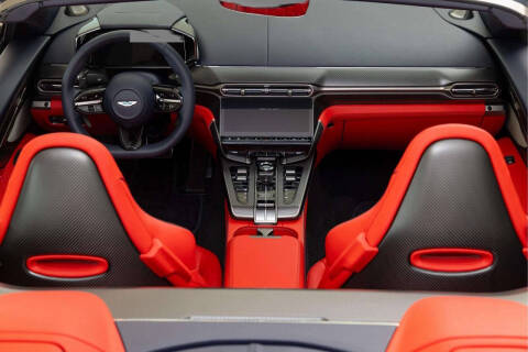 2026 Aston Martin Vanquish Volante