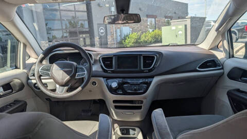 2018 Chrysler Pacifica LX
