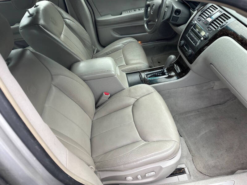 2008 Cadillac DTS Luxury III