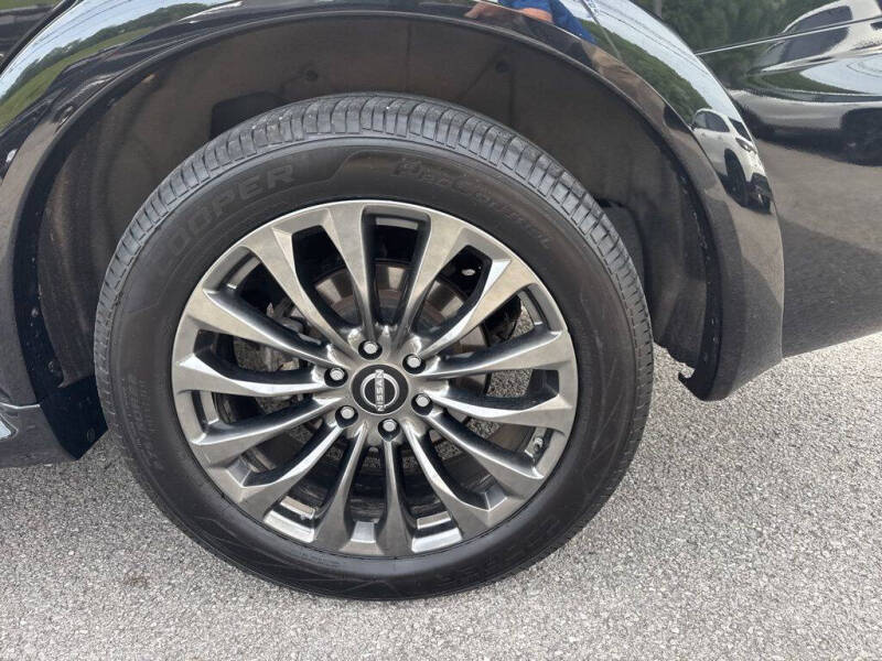 2023 Nissan Armada Platinum