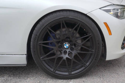 2017 BMW 3 Series 330i xDrive