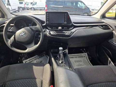 2021 Toyota C-HR LE