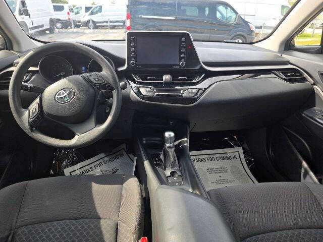 2021 Toyota C-HR LE