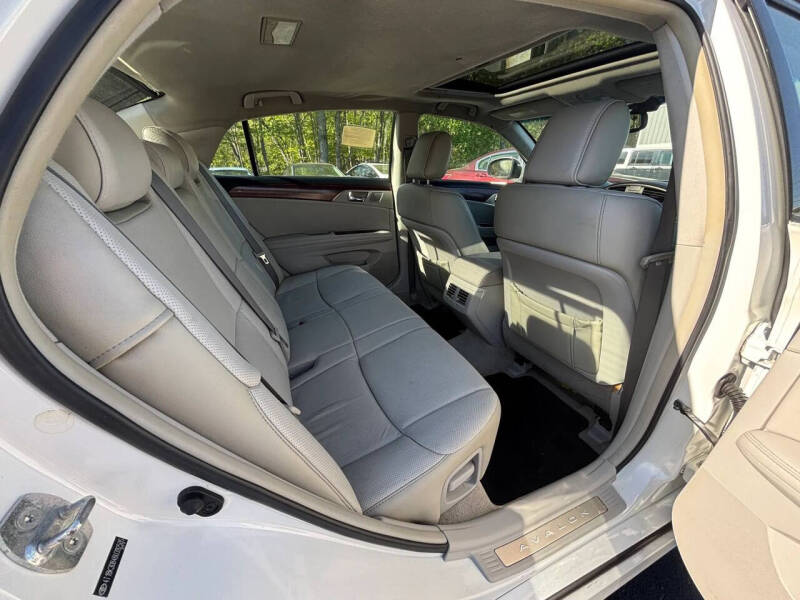 2011 Toyota Avalon Limited