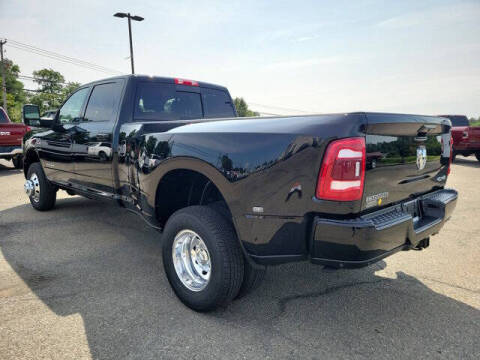 2024 RAM 3500 Laramie