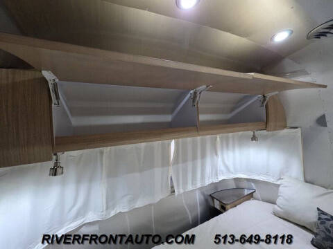 2018 Airstream Flying Cloud 25FB