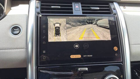 2023 Land Rover Discovery P300 S R-Dynamic