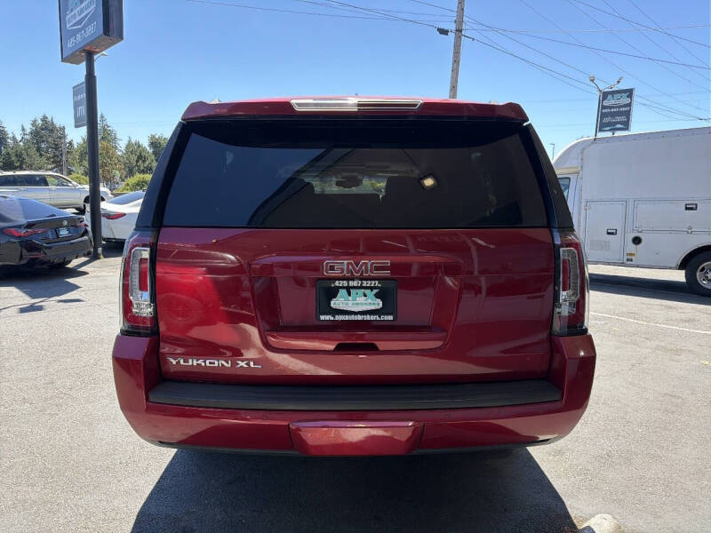 2015 GMC Yukon XL SLT