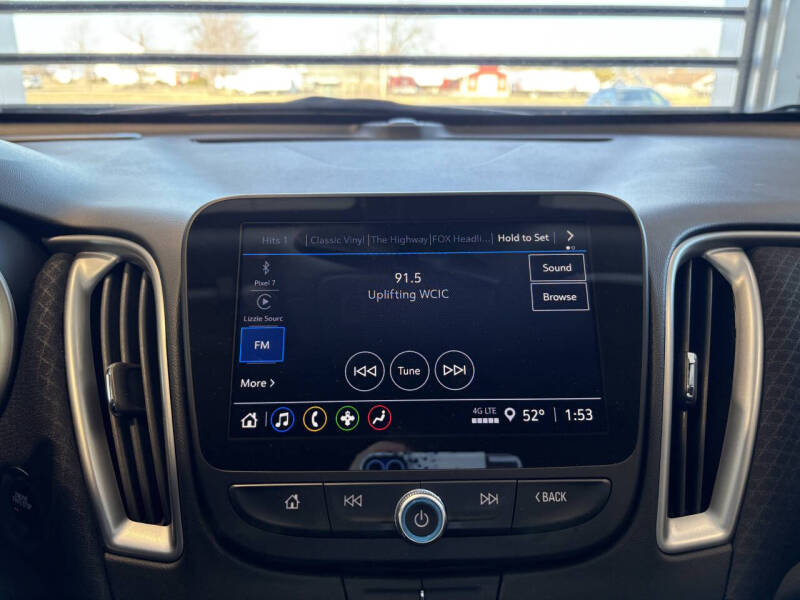 2025 Chevrolet Malibu LT