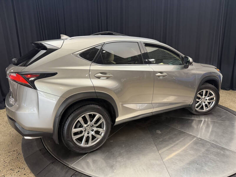 2015 Lexus NX 200t