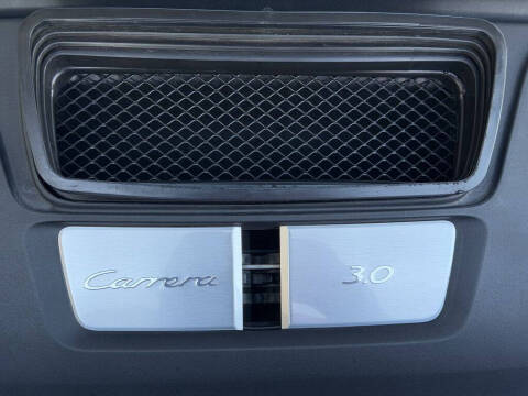 2017 Porsche 911 Carrera