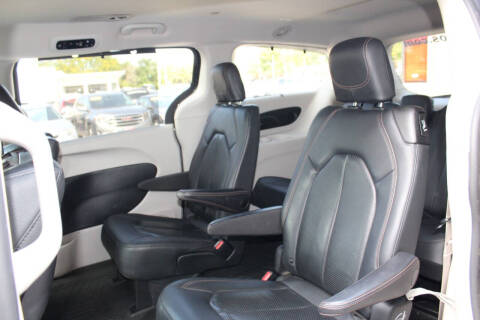 2019 Chrysler Pacifica Touring L Plus