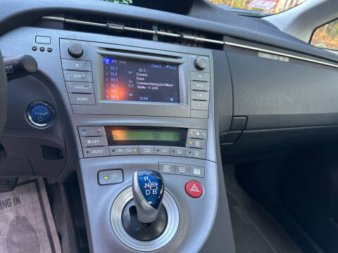 2012 Toyota Prius Two