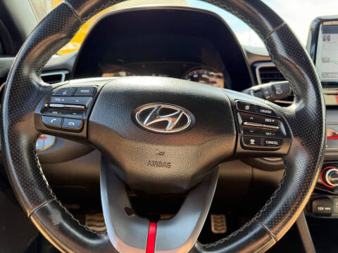 2019 Hyundai Veloster