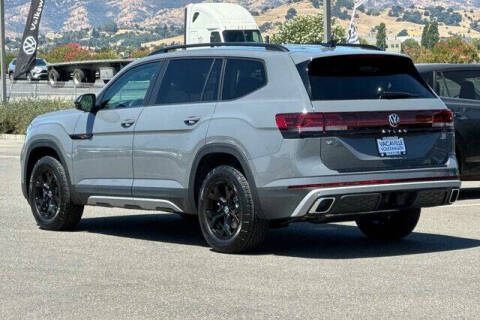 2025 Volkswagen Atlas Peak Edition 4Motion