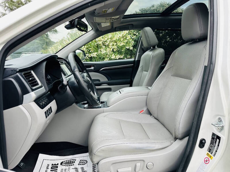 2015 Toyota Highlander Limited