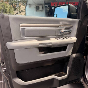 2014 RAM 1500 SLT