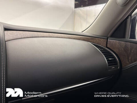 2024 Infiniti QX80 Premium Select