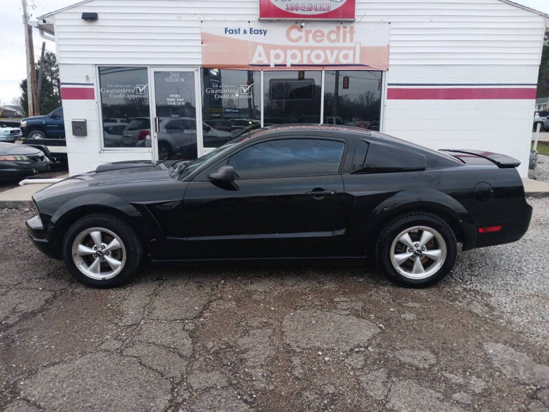 2007 Ford Mustang Deluxe's photo