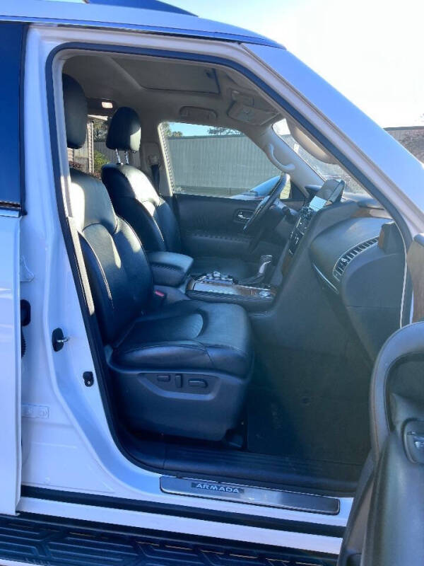 2022 Nissan Armada SL