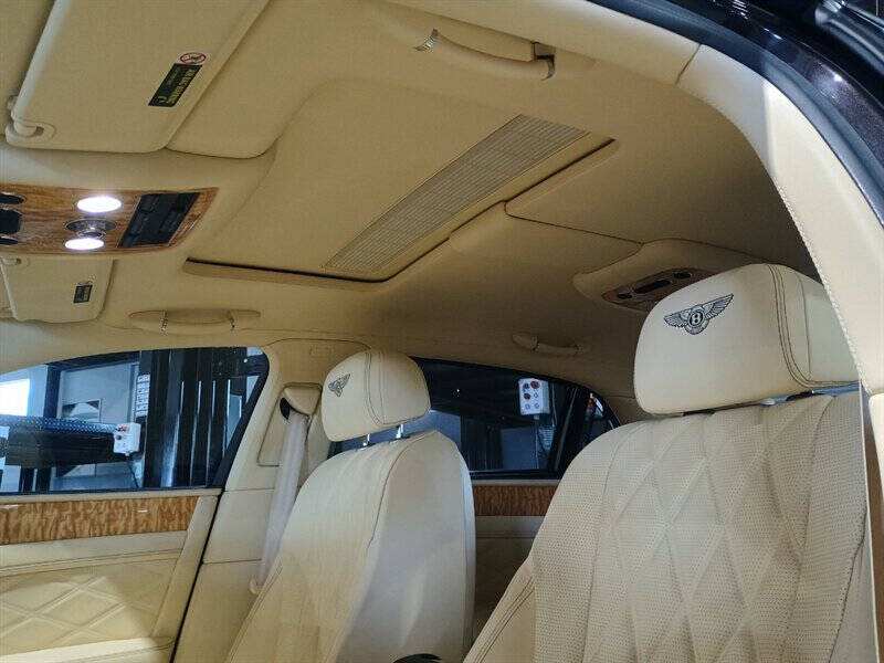 2016 Bentley Flying Spur 34