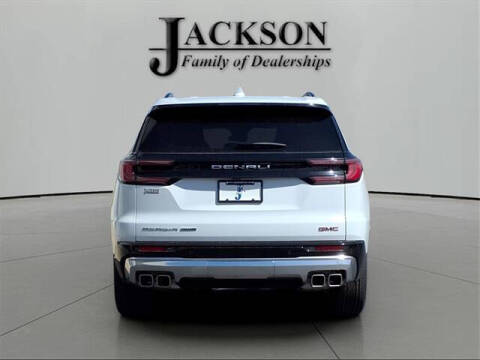 2025 GMC Acadia Denali