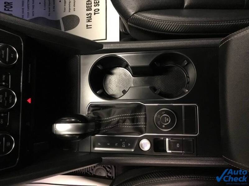 2021 Volkswagen Atlas Cross Sport SE 4Motion