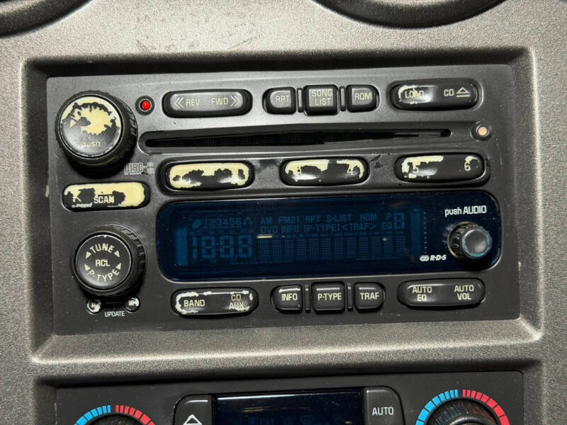 2004 HUMMER H2
