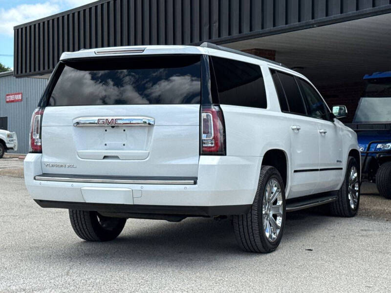 2017 GMC Yukon XL Denali