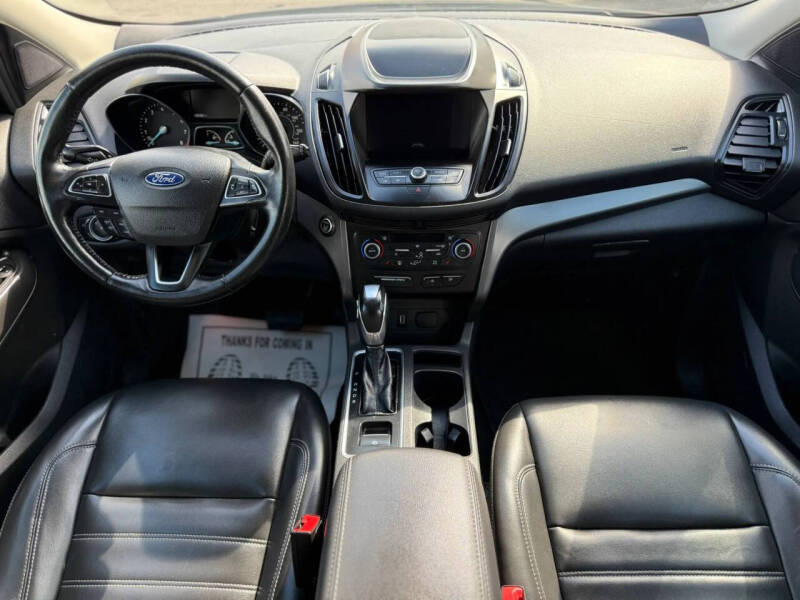 2019 Ford Escape SEL