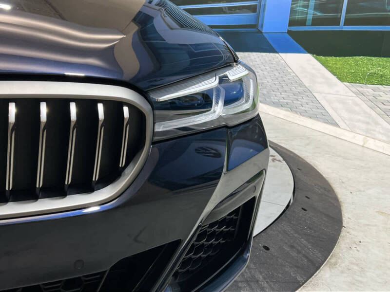 2021 BMW 5 Series M550i xDrive