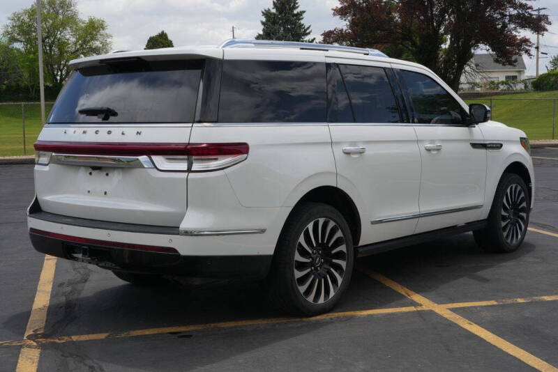 2022 Lincoln Navigator Black Label