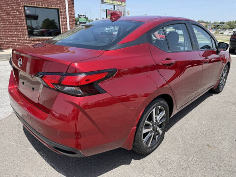 2025 Nissan Versa SV