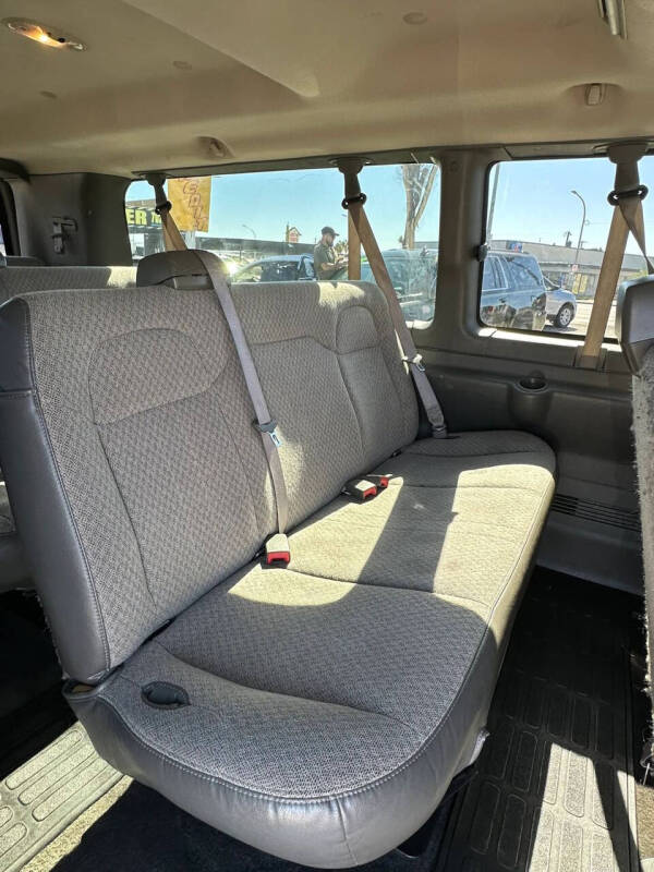 2013 Chevrolet Express LT 3500