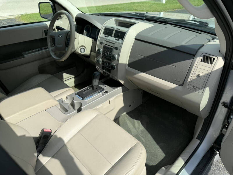2009 Ford Escape XLT