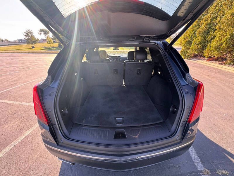 2020 Cadillac XT5 Luxury