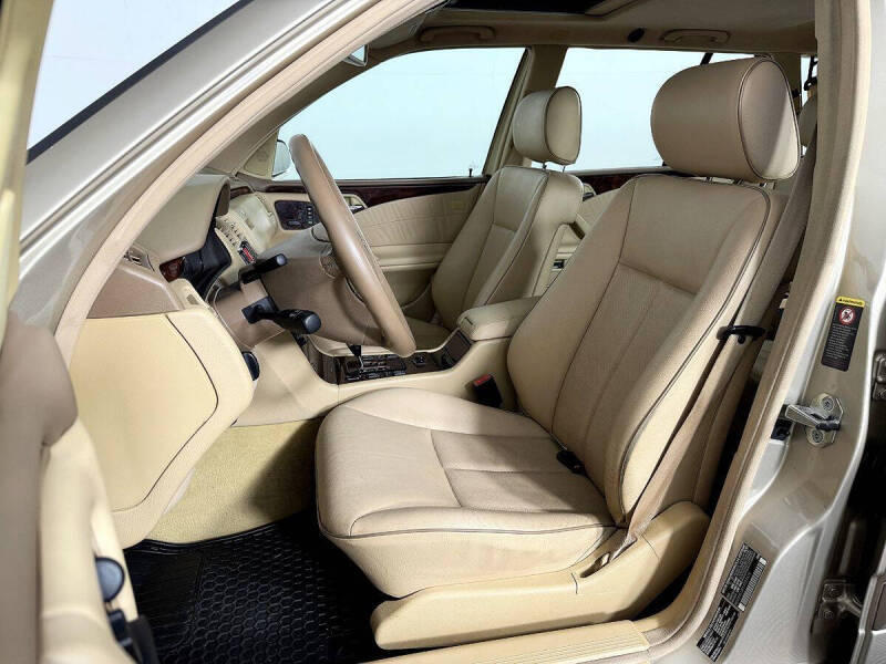 2001 Mercedes-Benz E-Class E 320 4MATIC