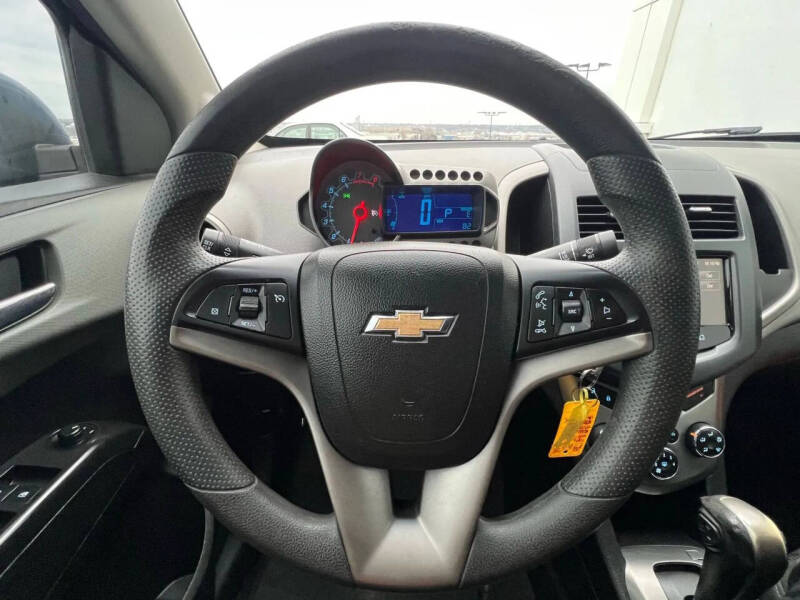 2013 Chevrolet Sonic LT Auto
