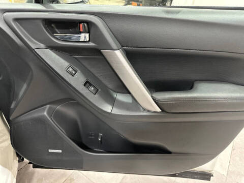2015 Subaru Forester 2.0XT Touring
