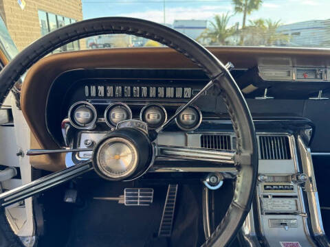 1964 Ford Thunderbird