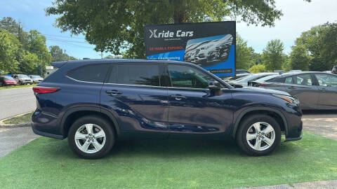 2021 Toyota Highlander LE