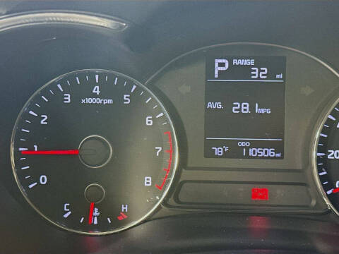 2017 Kia Forte5 LX