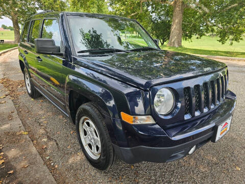 2016 Jeep Patriot for sale at Auto House Superstore in Terre Haute IN